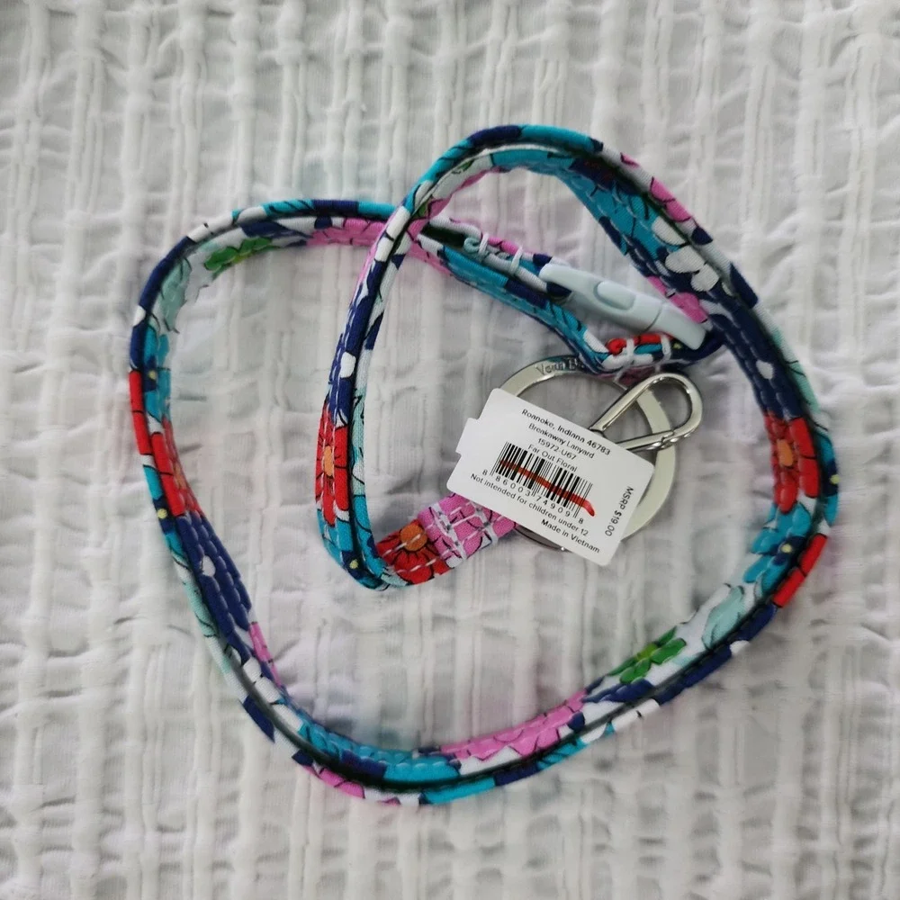 Vera Bradley Far Out Floral Breakaway Lanyard Key ID Holder 15972-U67 NWT